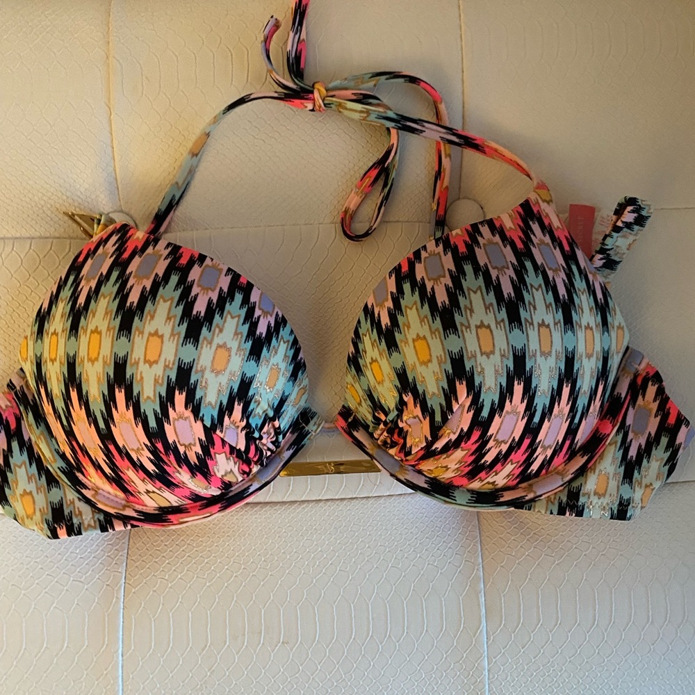 VS bikini top